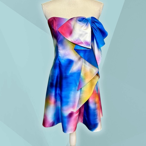 Marchesa Notte ‘Bow Printed Strapless Dress’ in Rainbow Multicolor Watercolor 4 - Picture 2 of 16
